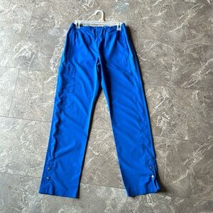 Barco small scrub pants with snaps